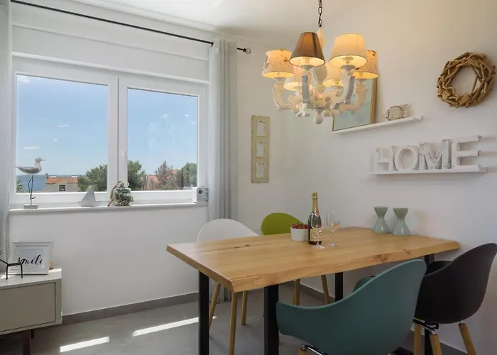 شقة Eva تروغير